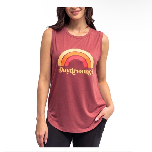 Fitkicks Tops - Daydreamer Women's Vintage Rainbow Muscle Tee in Rust